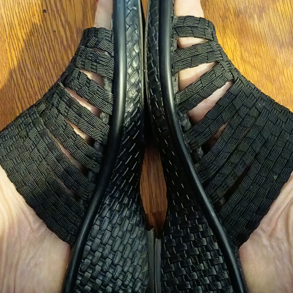 Bernie Mev. Black Woven Women's Shoes#272
